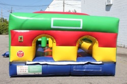 3020obstaclepic2 1772638945 30 ft RACING RAINBOW OBSTACLE (Dry)-**NEW*